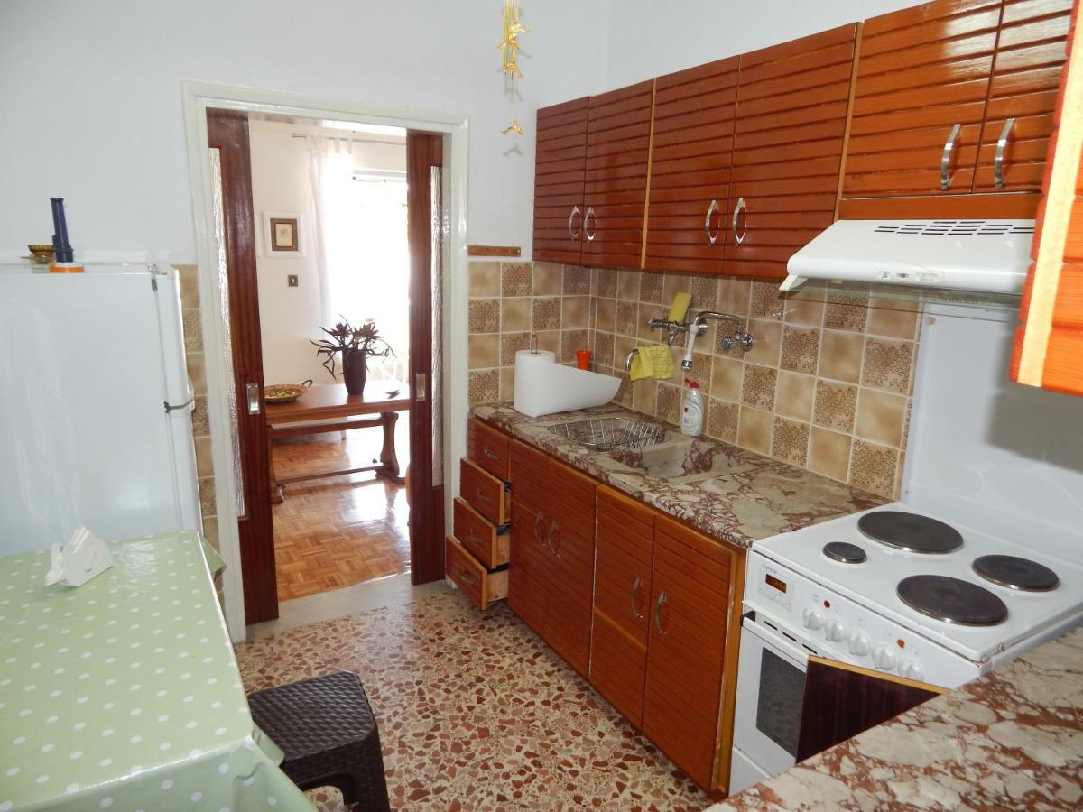 Zira Holiday House 마크리기알로스 외부 사진
