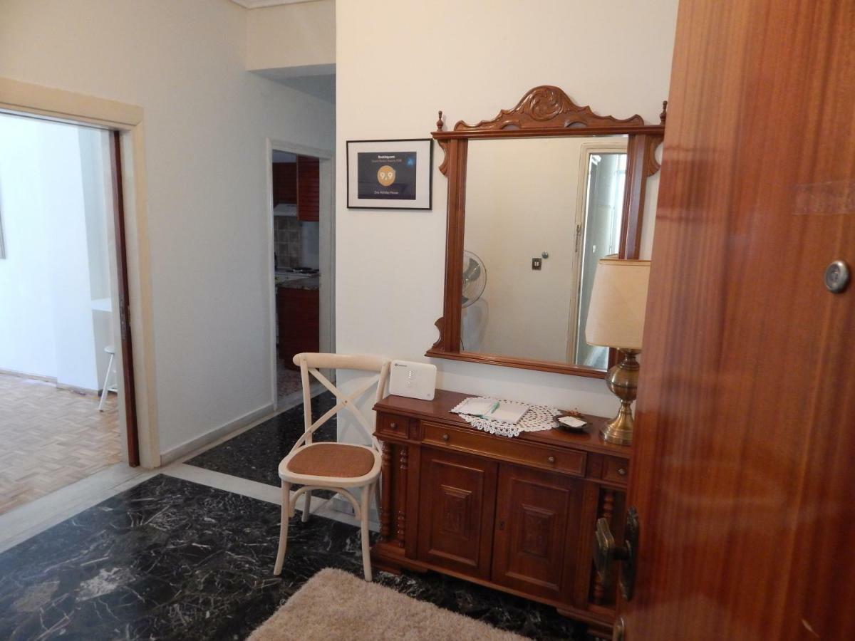 Zira Holiday House 마크리기알로스 외부 사진